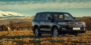 Toyota опровергла данные о сроках премьеры нового Land Cruiser