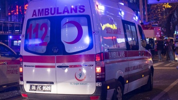 В турецком отеле дети пострадали во время огненного представления повара
