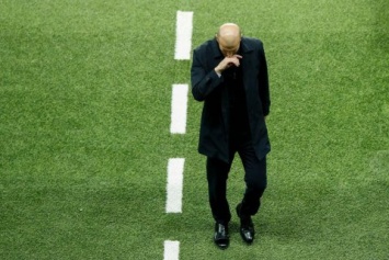 "Реал" заплатит Зидану рекордную сумму неустойки в случае его увольнения, - СМИ