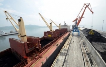 В Украину прибыло судно с углем из Колумбии