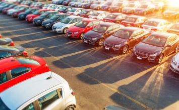 Математики вычислили стратегию, сокращающую время на парковку авто
