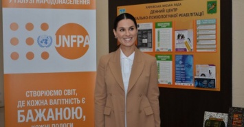 Маша Ефросинина посетила харьковские центры жертв насилия