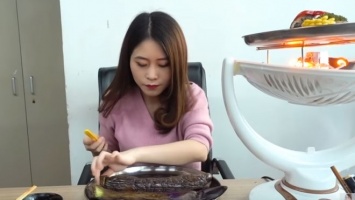 Девочка в Китае погибла, пытаясь повторить эксперимент с канала Ms Yeah с YouTube (ФОТО)