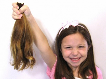 Большие гормональные изменения приводят к потере волос у детей