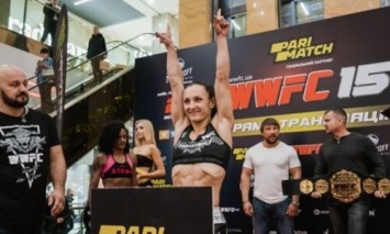 Спортсменка из Днепра стала чемпионкой мира в единоборстве MMA