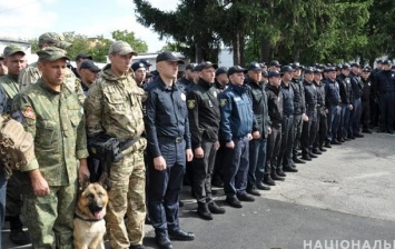 В Умань направили более полтысячи силовиков