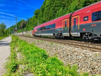 Австрия запускает ж/д маршрут в Перемышль "под" украинский поезд