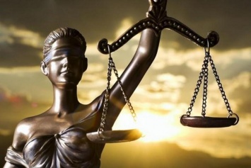 Антикоррупционный суд начал рассмотрение "диктаторских" законов 16 января