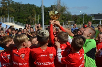 В Николаеве завершился Всеукраинский футбольный турнир среди детей 2009 года рождения Gold Cup Mykolayiv (ФОТО)