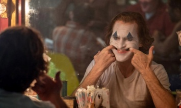 Warner Bros. ответила на обвинения, связанные с большим количеством насилия в фильме "Джокер"