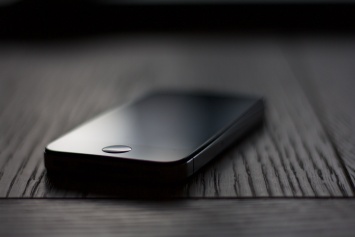Компания Apple собирается возродить классический iPhone 4