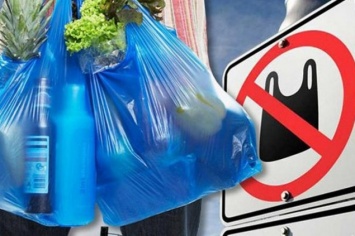 Рада может ограничить использование пластиковых пакетов в розничной торговле и общепите