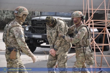 Диверсантов обезвредили, заложников освободили: в Николаеве прошли антитеррористические учения (ФОТО)