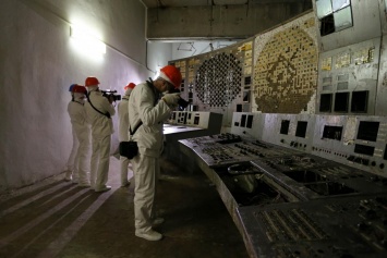 Новая экскурсия в Чернобыль: можно попасть внутрь «Саркофага», пройти по «золотому коридору» и увидеть щит управления четвертым блоком ЧАЭС