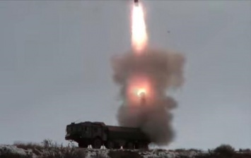 В РФ показали пуск крылатой ракеты вблизи Аляски
