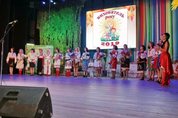 День воспитателя на «Азовской ярмарке». Педагоги-дошкольники отметили свой праздник мюзиклом