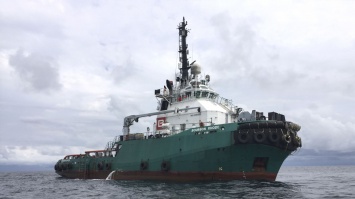 Корабль с украинцами затонул, спасательные самолеты и судна подняты на уши: "прочесывают океан", фото