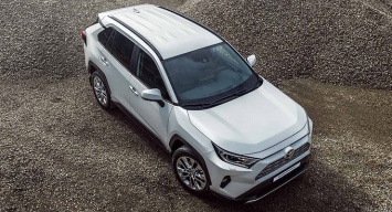 В России сворачивают сборку Toyota RAV4 четвертого поколения