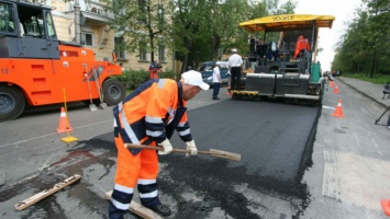 Борис Филатов: большую часть дворов и дорог в Днепре отремонтируют к весне 2020 года