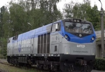 Почти треть грузоперевозок УЗ на теплотяге обеспечивают локомотивы GE