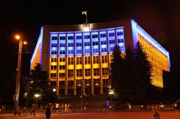 Тернопольский облсовет осудил согласования "формулы Штайнмайера"