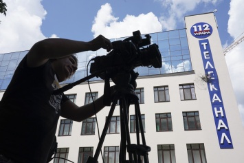 Владельца телеканала "112 Украина" заподозрили в терроризме