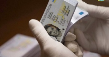 В Украине выдали 4 млн биометрических паспортов в виде ID-карт