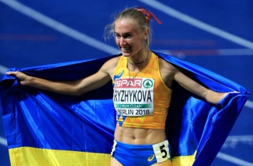 Рыжикова пыталась зацепиться за медаль, но ее финал закончился новым рекордом мира