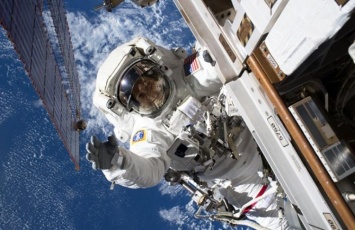 Впервые в истории: NASA анонсировало «женский» выход в открытый космос