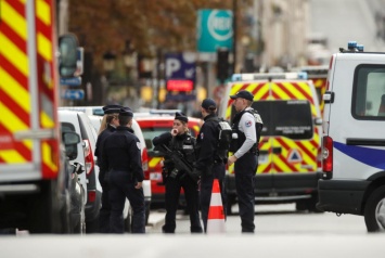 Убийца четырех полицейских в Париже оказался исламистом
