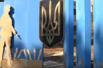На Харьковщине памятник героям АТО оказался в центре скандала