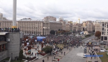 В центре Киева началось вече против "формулы Штайнмайера"