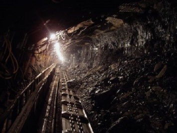 На шахте в Торецке возник пожар, на поверхность подняли 212 горняков- ГСЧС