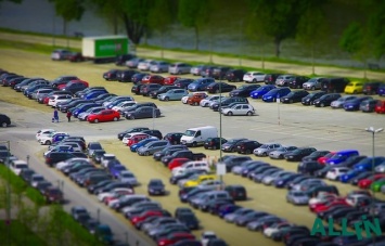 Украинцы массово покупают подержанные автомобили
