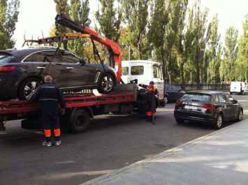 В Киеве за минувшую неделю эвакуировали на штрафплощадку 55 автомобилей