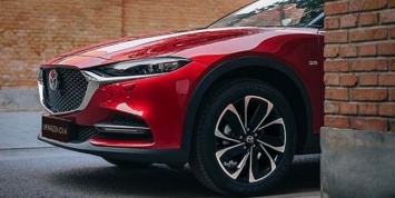 Обновленный купеобразный кросс Mazda CX-4 показали на официальных фото
