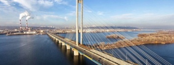 В Киеве на Южном мосту постоянные пробки: когда возобновят движение