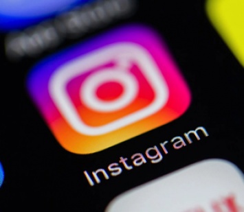 Новая функция Instagram поможет обнаружить e-mail мошенников