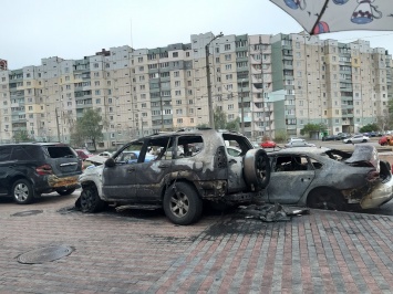 За ночь в Киеве сгорели шесть автомобилей
