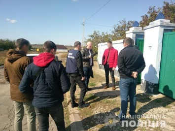 В Николаеве полиция и УСБУ не дали мошеннику реализовать аферу с двухкомнатной квартирой пенсионерки (ФОТО)