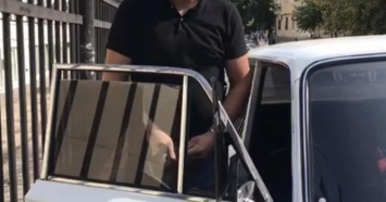 В Симферополе арестовали водителя ВАЗа - "героя" видеороликов из соцсетей