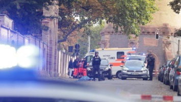 В Германии возле синагоги расстреляли людей