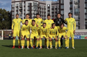 Сборная Украины U-19 по футболу одержала волевую победу над командой Греции