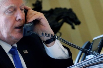 Телефонные разговоры с Трампом стали очень рисковыми для небезопасности стран - Reuters