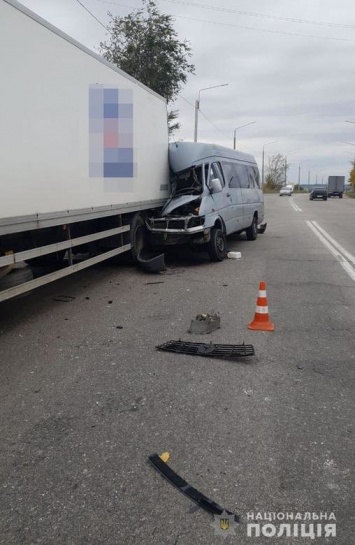 Полиция разыскивает водителя маршрутки, который устроил смертельное ДТП в Запорожье