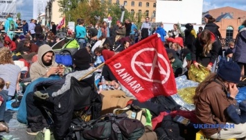 Экоактивисты уже три дня блокируют берлинские улицы