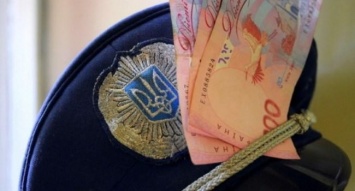 «Даю 30 тыщ и все»: в Днепре пьяный водитель пытался подкупить полицейских
