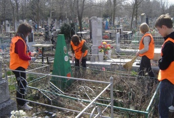 В Николаеве на уборку кладбищ выделяют 3,6 миллиона