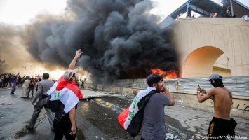 Протесты в Ираке: власти отключили интернет, чтобы скрыть правду