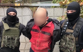 На Киевщине банда азербайджанцев ограбила дом
